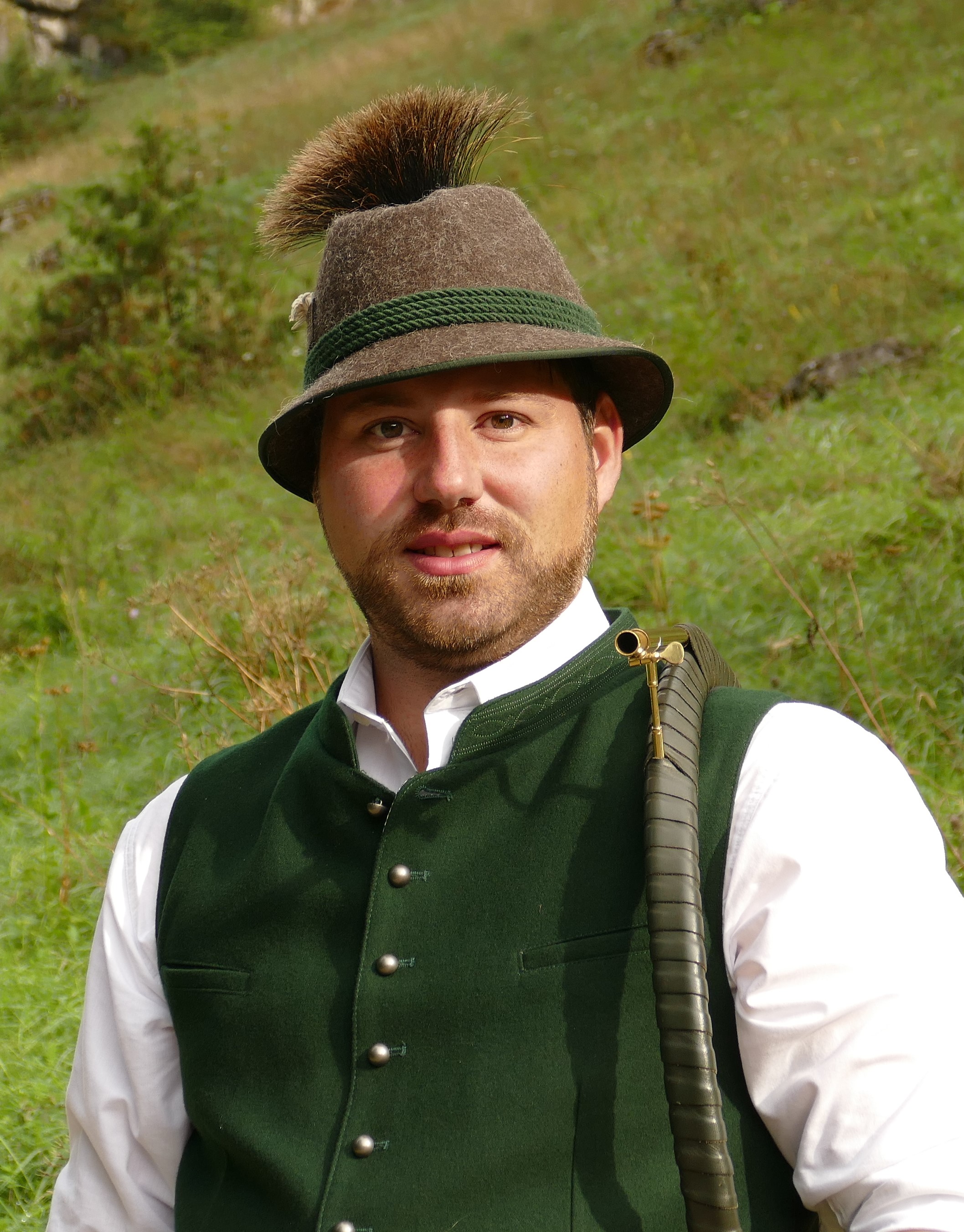 Hornmeister Andreas Weiß ( Tel. 0160 353 4792 ) Image